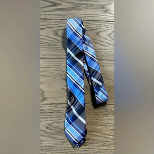 Nordstrom Blue White 100% Silk Men’s Elegant Business Tie
